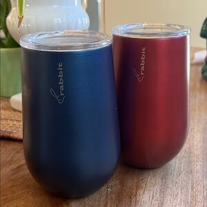 rabbit Insulated travel Wine Tumblers w/lids Set of 2 Navy & Maroon NWOT